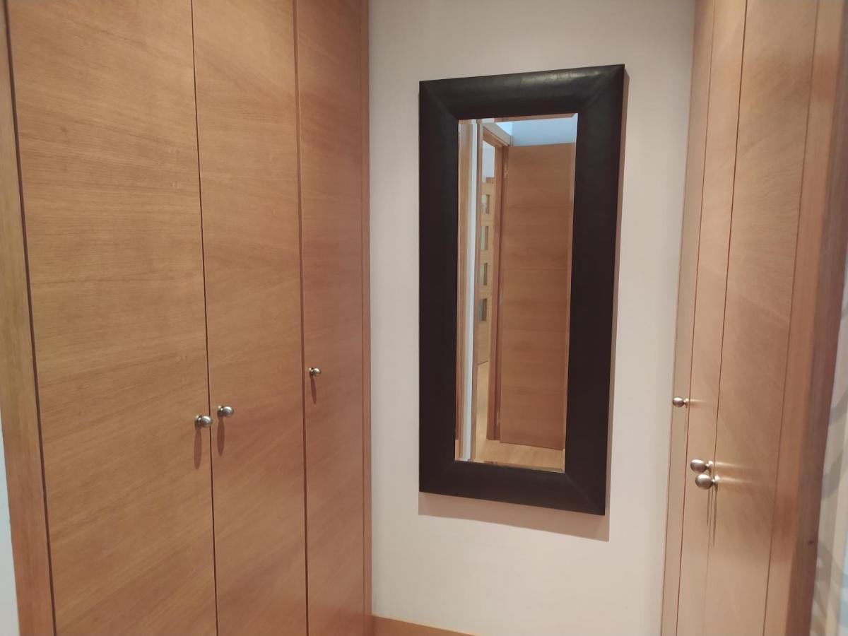 Apartamento En El Centro Con Garaje Directo. Bilbao Kültér fotó
